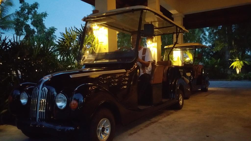 D Varee Mai Khao Beach エクステリア 写真