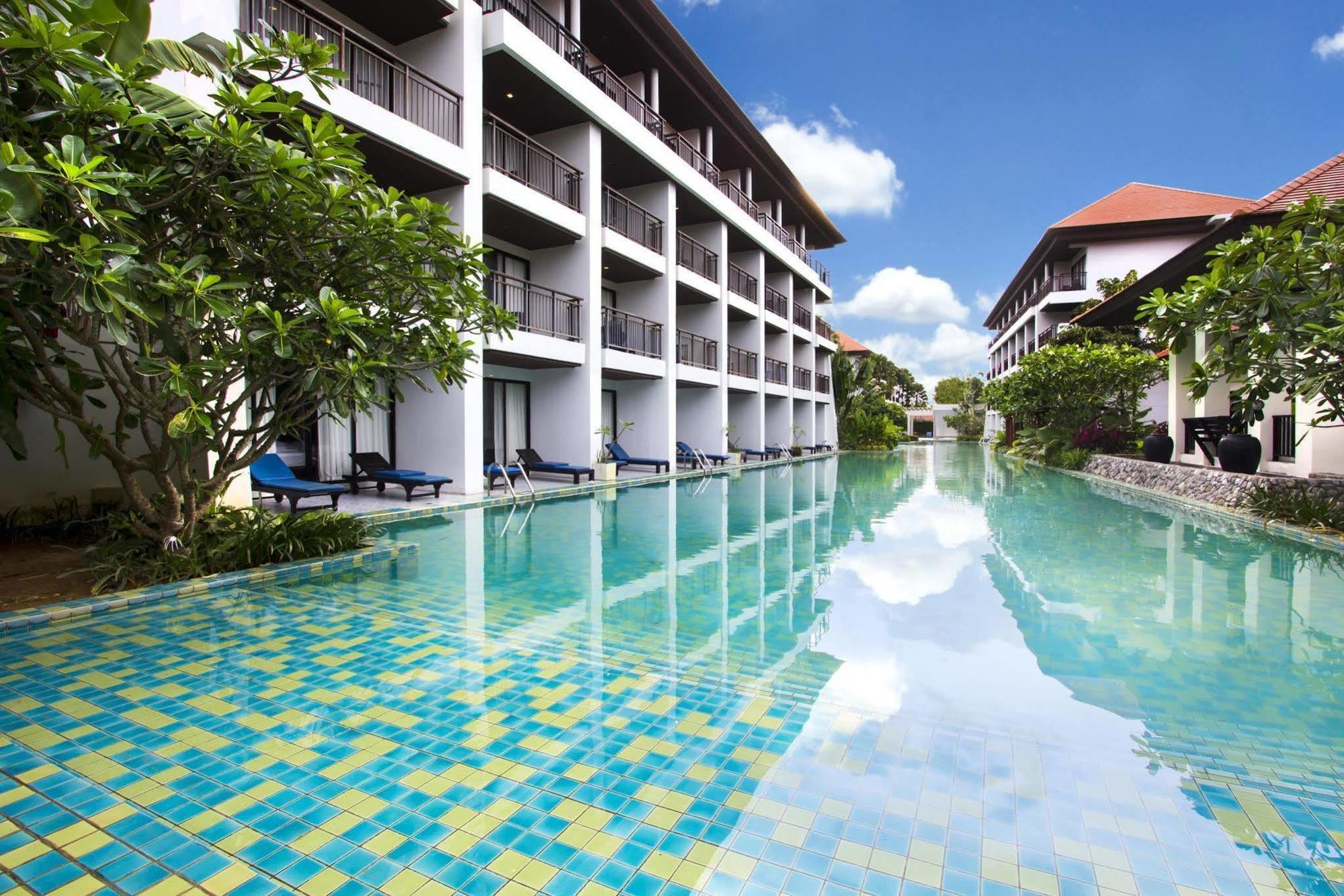 D Varee Mai Khao Beach エクステリア 写真