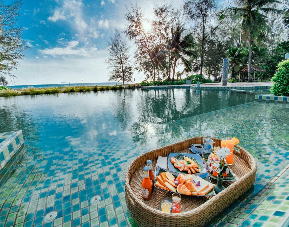 D Varee Mai Khao Beach エクステリア 写真